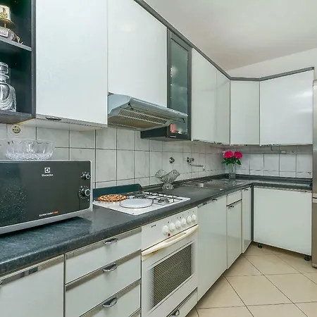 Apartment Marijana *